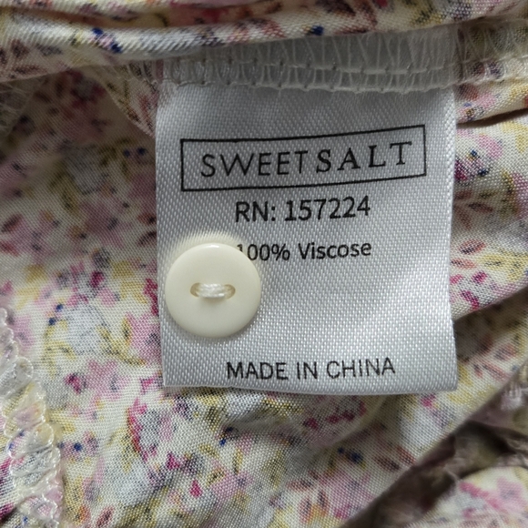 Chic Pink Floral Midi Dress - Picture 9 of 10